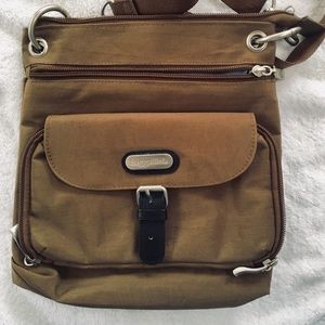 Baggallini crossbody bag